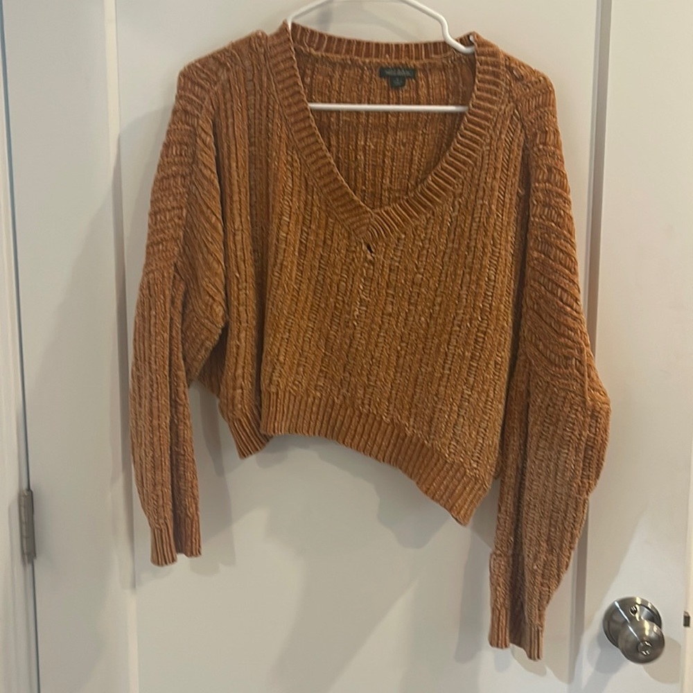 YELLOW KNIT SWEATER